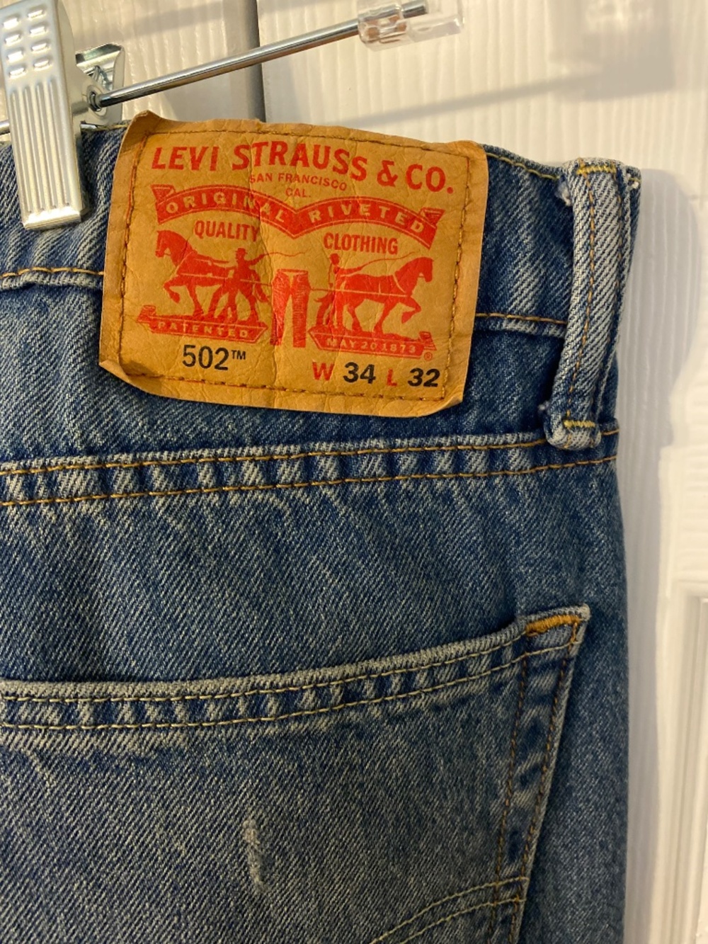 Jeans - Picture 2 of 3